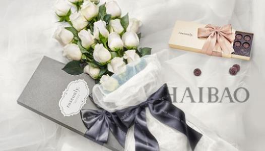 白色情人節送女友什么花合適?白色情人節送女友的花包多少束