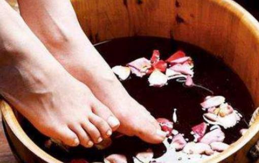 泡腳出汗后多久可以洗澡 泡腳出汗后什么時(shí)候洗澡合適