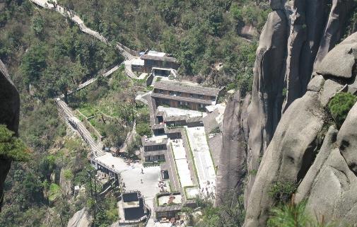 三清山最佳旅游時(shí)間 三清山旅游什么時(shí)候最好