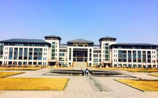 8、濟南護理職業學院.jpg