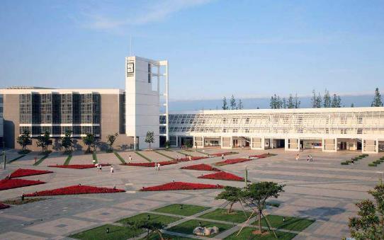 2、日照職業技術學院.jpg