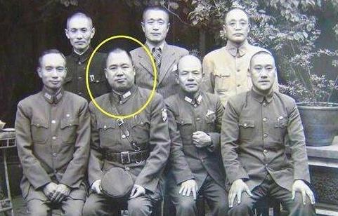 2、關麟征.jpg