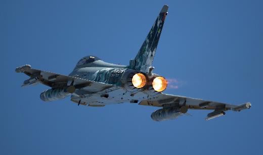 八、歐洲臺(tái)風(fēng)戰(zhàn)斗機(jī).jpg