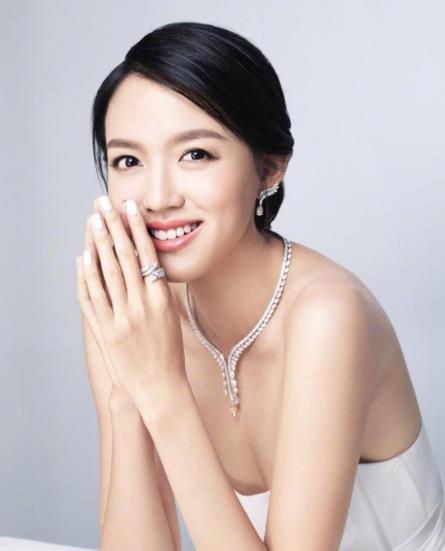 中國內地十大女超模排行榜,劉雯第一,何穗第二