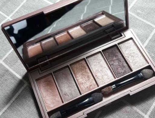 臺(tái)灣必買(mǎi)十大單品彩妝排名,Solone眼影、mkup素顏霜都很好