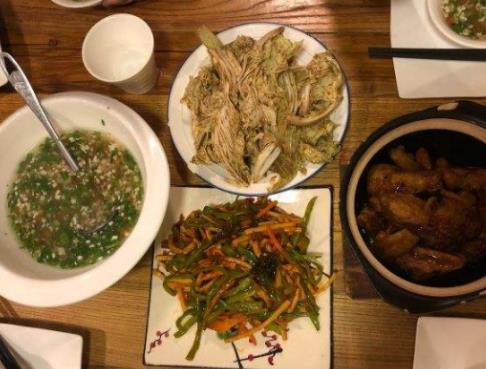 素食自助餐加盟排行榜,徐揚素食、天一素食館搭配豐富