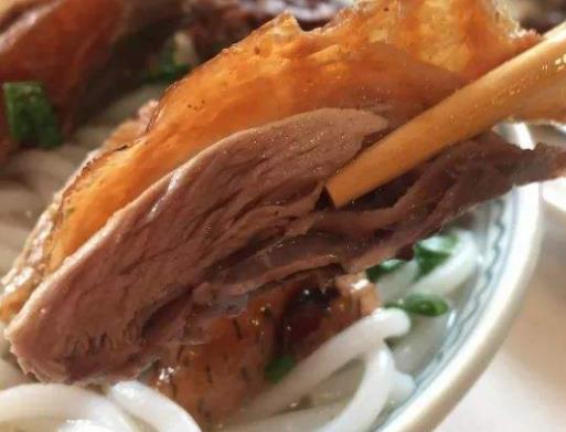 東莞市老字號美食排名,恒香園面館的美食價格很實惠