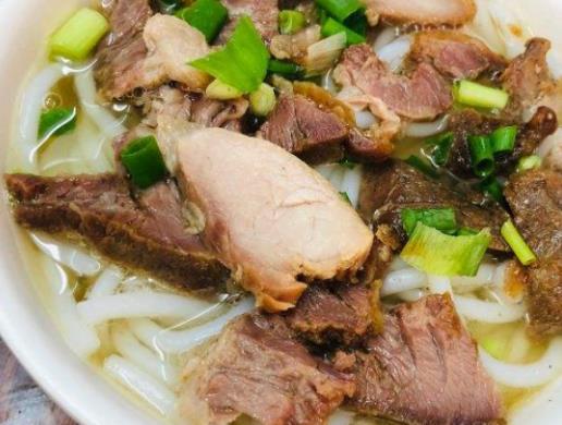 東莞市老字號美食排名,恒香園面館的美食價格很實惠