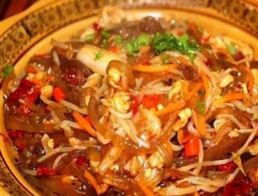 鞍山十大小吃排名,紅血腸是東北特色,清蒸鴨很不錯