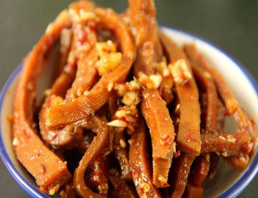岳陽(yáng)十大名吃排名,醋水豆腐鮮嫩可口,火焙魚(yú)鮮美有特色