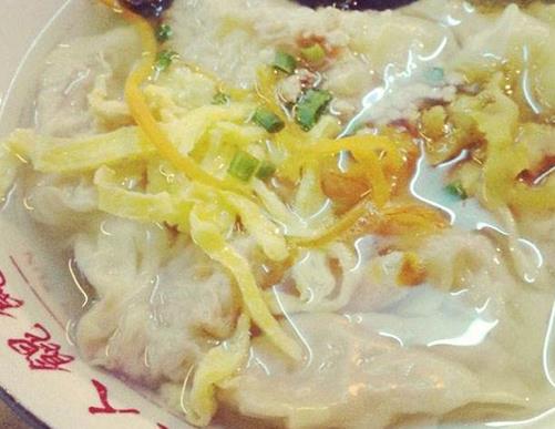 溫州五馬街必吃美食排名,府學巷三姐妹糯米飯的美味無法拒絕
