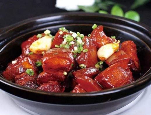 長(zhǎng)沙十大好吃的美食排名,毛氏紅燒肉是湖南傳統(tǒng)美食