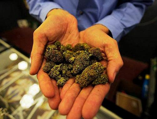 世界十大毒品排行榜,海洛因會導(dǎo)致人格分裂,冰毒能損害器官