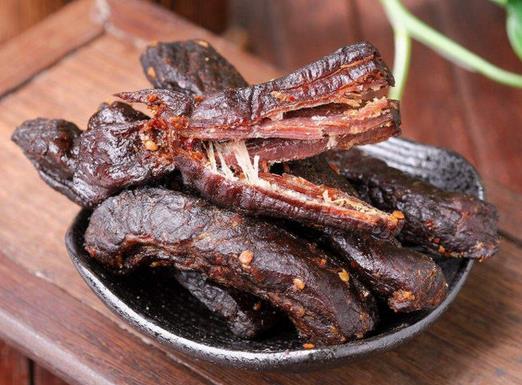 十大公認最抗餓的食物,壓縮餅干能量豐富,牛肉干營養(yǎng)價值高