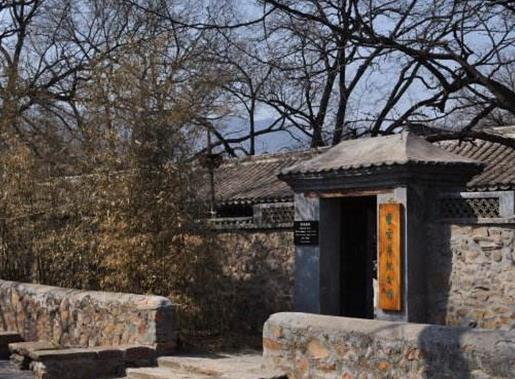 遼陽十大景點(diǎn)排名,龍石風(fēng)景區(qū)森林資源豐富,廣佑寺受歡迎
