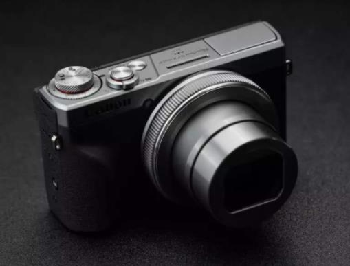 卡片機相機排行榜,佳能G7 X Mark III、富士X100F攜帶方便