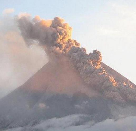 世界上最危險的10座火山,黃石公園火山、意大利維蘇威火山很有名