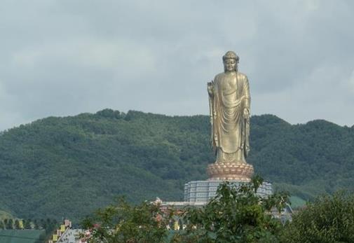 世界十大最高雕像排名,印度統一女神像、中國泉寺大佛吸引游客