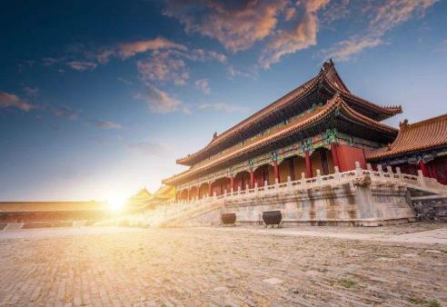 9到10月國內最適合旅游的城市,九寨溝、峨眉山山清水秀