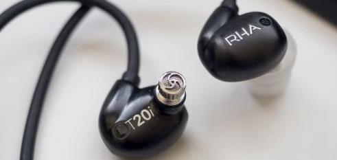 2020年十大入耳式耳機排行榜,萬魔三單元圈鐵耳機、RHA T20i隔音一流