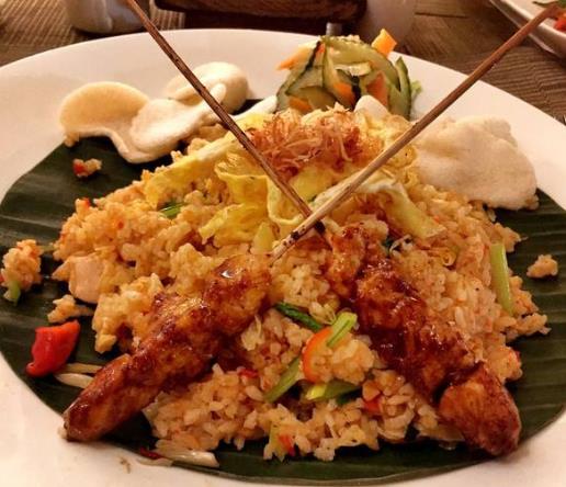 世界五大美味炒飯,西班牙海鮮炒飯很誘人、揚(yáng)州炒飯令人難忘