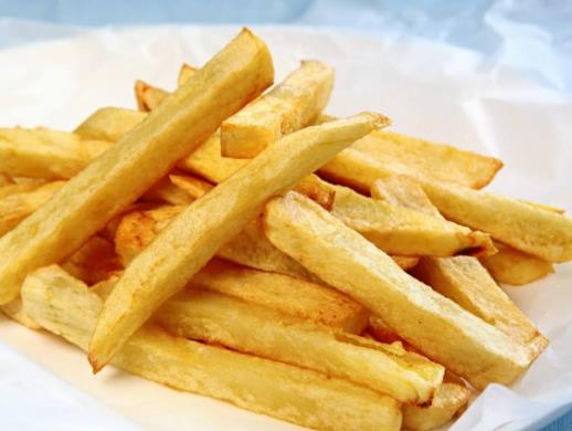 減肥時應避免的十大食物,炸薯條和薯片、含糖飲料是身材殺手