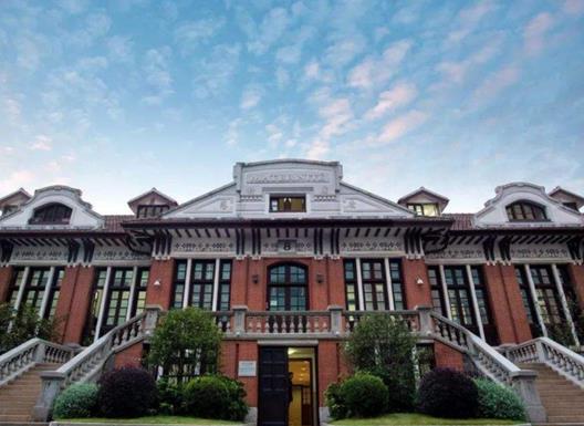 中國十大著名呼吸科專科醫院,中國醫學科學院北京協和醫院醫療設備齊全