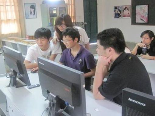 女生大專學什么專業好,護理專業比較穩定、財經專業很吃香