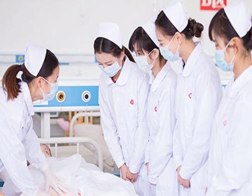 女生大專學什么專業好,護理專業比較穩定、財經專業很吃香
