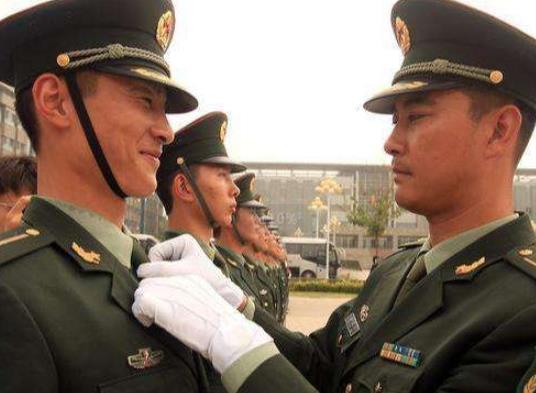 中國(guó)最好的十大職業(yè)排名,公務(wù)員比較穩(wěn)定、理財(cái)師報(bào)酬可觀