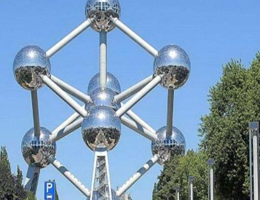 世界十大最奇特建筑,達·芬奇大廈、維斯曼藝術博物館十分亮眼