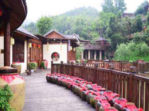 贛州十大風景名勝景點,羅漢巖風景名勝區、郁孤臺歷史文化街區體驗感好