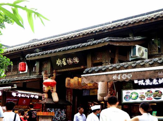 全國(guó)十大小吃街排行榜,湖北武漢戶部巷、廣西南寧中山路都很有名
