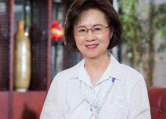 臺(tái)灣十大著名作家排行榜,三毛、瓊瑤都是一代知名人物