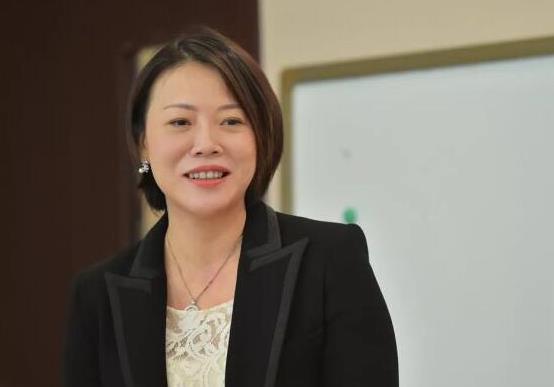 2021胡潤全球十大白手起家女富豪榜,鐘慧娟、范紅衛(wèi)都非常有實(shí)力