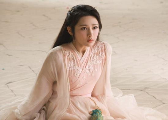 十大最具商業價值的明星排名,楊紫是童星出生、易烊千璽演技精進