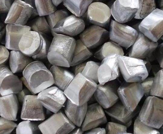 全球產(chǎn)量最高的十種金屬,鐵每年產(chǎn)出30億噸、鋁應用廣泛