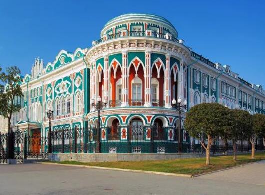 俄羅斯十大城市人口排名,莫斯科名勝古跡多、圣彼得堡也是文化之城