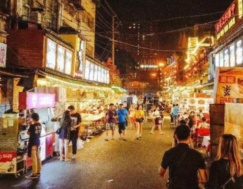 中國十大美食街旅游景點(diǎn)排行 回民小吃街是西安旅游中的特色景點(diǎn)