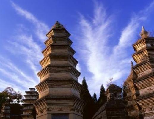 亞洲最著名的十座佛塔旅游景點排行 魯溫維利塔十分美麗