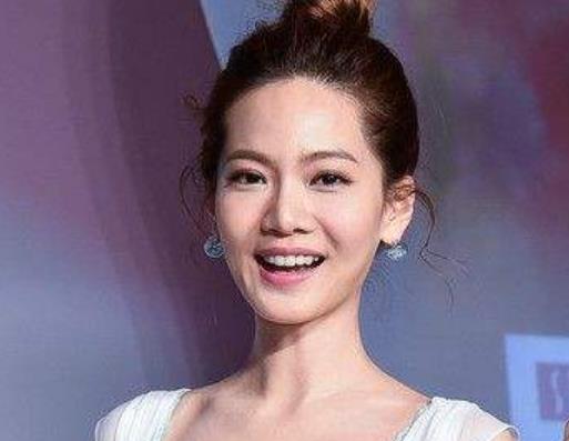 臺灣十大火辣內衣女神排行 謝怡芬畢業于麻省理工學院生物系