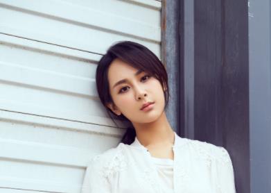 五大女童星長(zhǎng)大變性感的華麗轉(zhuǎn)變 楊紫漂亮可愛(ài)