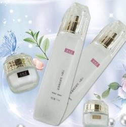 淡斑護膚品排行榜 歐泉琳精華液來自于法國已經(jīng)有100多年的歷史