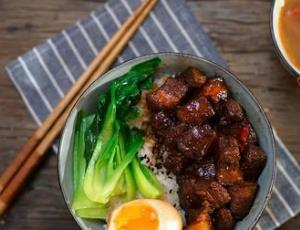 鹵肉飯排行榜 米之家臺灣鹵肉飯是當(dāng)今中國最火爆的餐飲項目