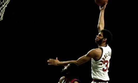 NBA十大最可怕的三雙表現排行榜 NBA史上十大恐怖三雙盤點