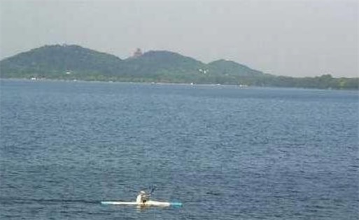 全國(guó)十大最美校園湖泊排名 北大的未名湖美如畫