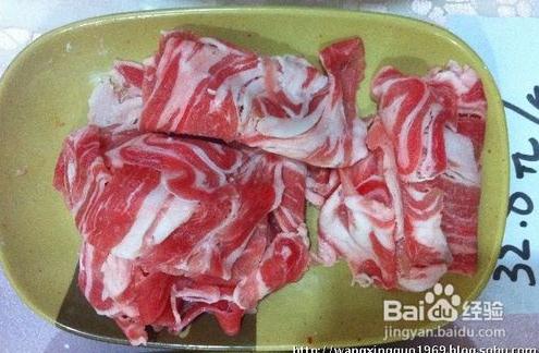 怎樣鑒別假冒羊肉卷:豬肉仿冒羊肉的特征,鴨肉冒充羊肉的特征