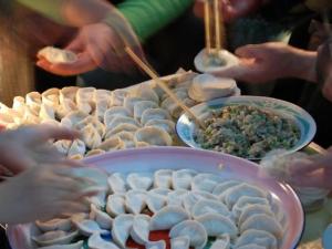 如何快速包餃子？包餃子的小竅門