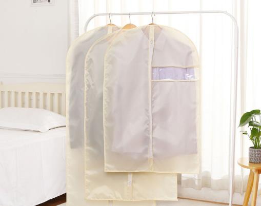 衣服放防塵袋里霉了怎么辦?衣服套上防塵塑料袋會不會受潮?