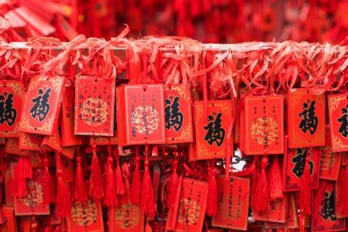 2021年春節疫情相關:春節假期還會封村嗎?可以辦酒席嗎?